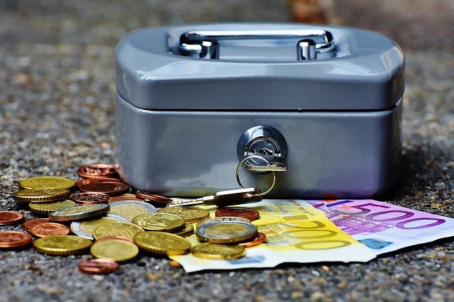 cashbox-1642989_640 cashbox-1642989_640